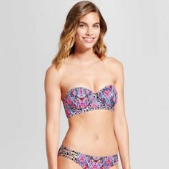 ⬇️ Shade & Shore Bikini Lift Push Up Swim Top - Picture 3 of 3